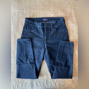 NYDJ Ami Skinny Ankle Size 8P NEW